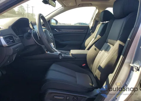 2021 Honda Accord Hybrid Ex z USA, uszkodzony, nr VIN 1HGCV3F40MA012211